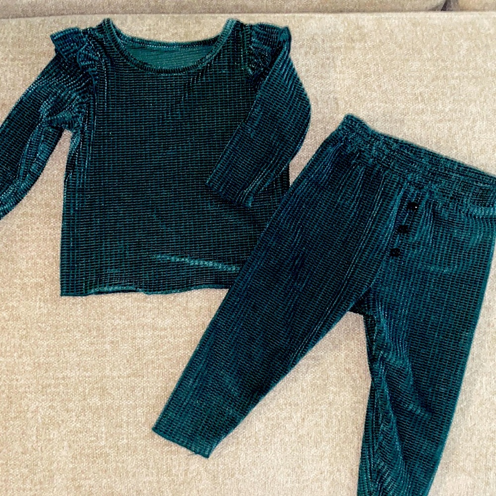 Dark Green Velvet Set